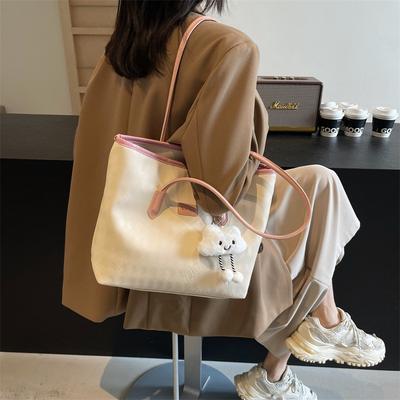 Versatile Large-capacity Bags New Women's Bags Fashion Commuter Shoulder Bags Premium Tote Bags