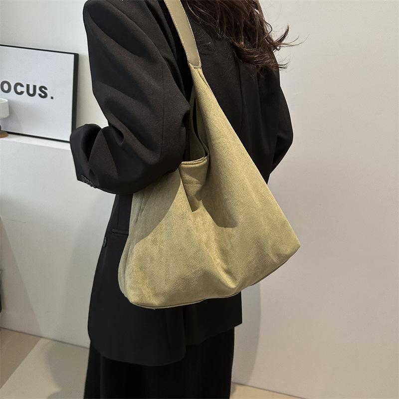 Dámská taška Tote taška Matná taška přes rameno Kabelka s velkou kapacitou Módní Niche Univerzální Tote taška Tide