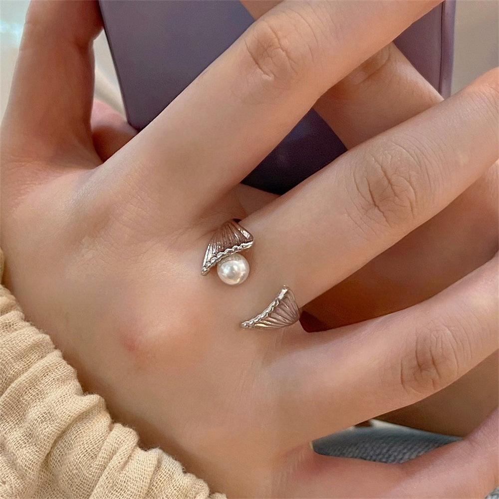 Korean version of mussel shell bead ring, personalized suction index finger ring, versatile open pearl ring