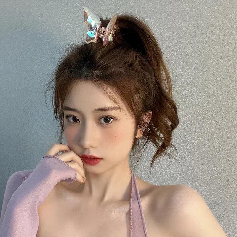 Gjennomsiktig sommerfugl hårklemme kvinner sommer krystall havfrue blendende farge klemme haiklemme i bakhodet hårklemmer