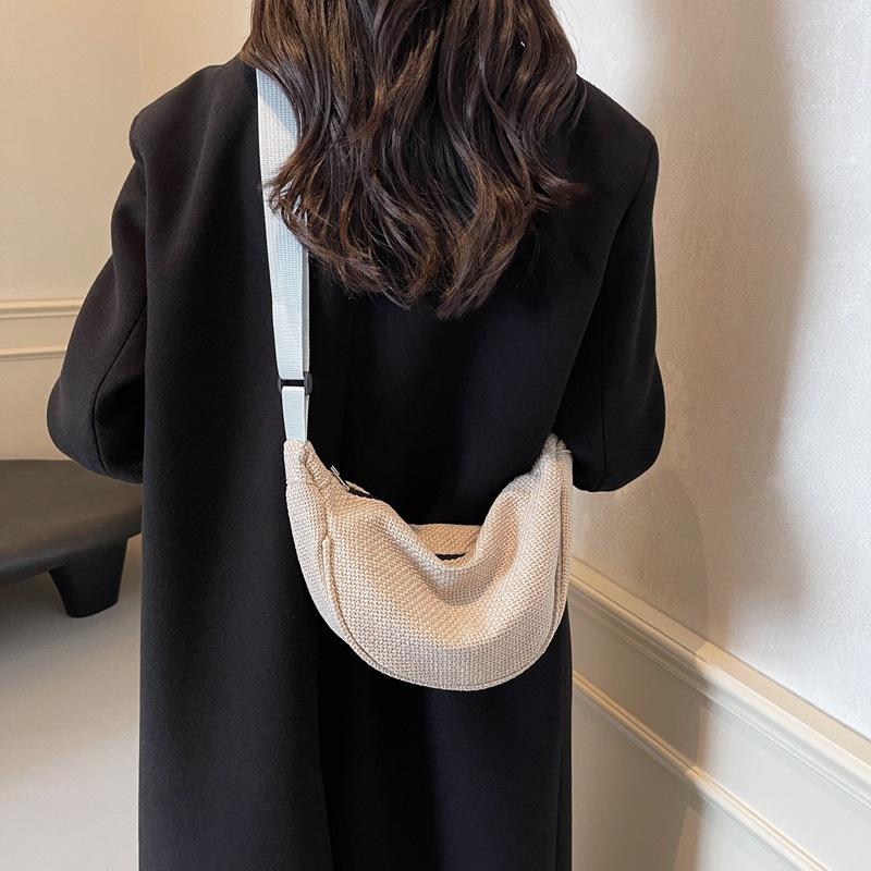 Large capacity casual simple dumpling bag women's autumn fashion popular shoulder bag solid color versatile messenger bag