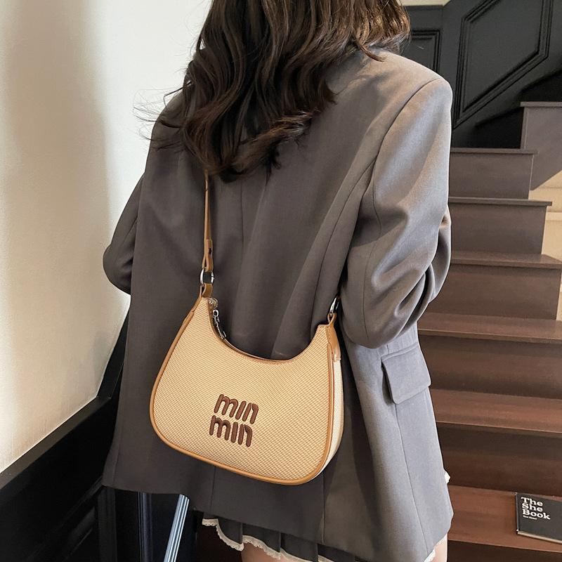 Versatile Underarm Bag Women's Bag New Niche Design Women's Shoulder Messenger Bag