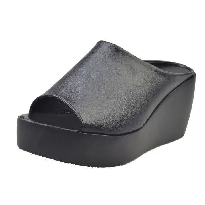 Damskie sandały kapcie nowe letnie modne buty na plażę z rozcięciem na koturnie