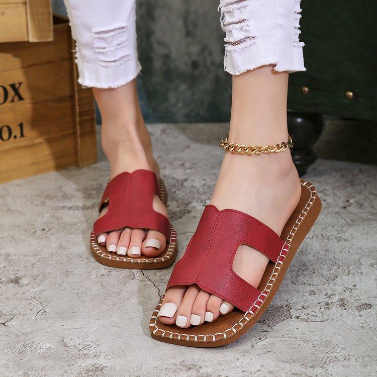 

One-word drag women s shoes summer new flat-bottomed sandals outdoor wear soft-soled casual versatile beach H drag large size explosion C 42 бордовый
