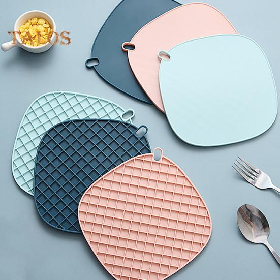 Dinner Mat EcoFriendly Durable Soft Attractive Universal Nonsliding