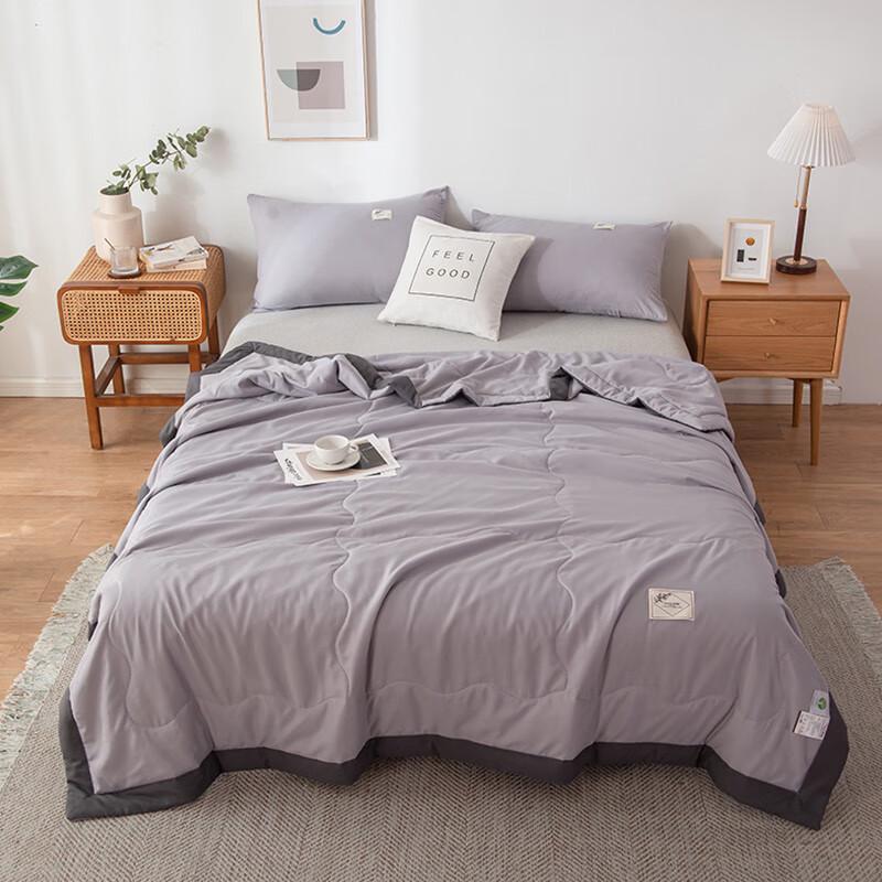 

Bruno Roca Cotton Summer Quilt