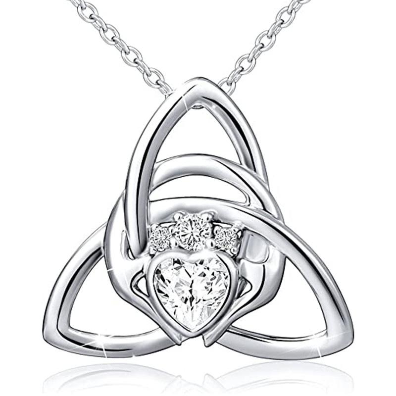 Celtic knot heart-shaped zircon pendant necklace