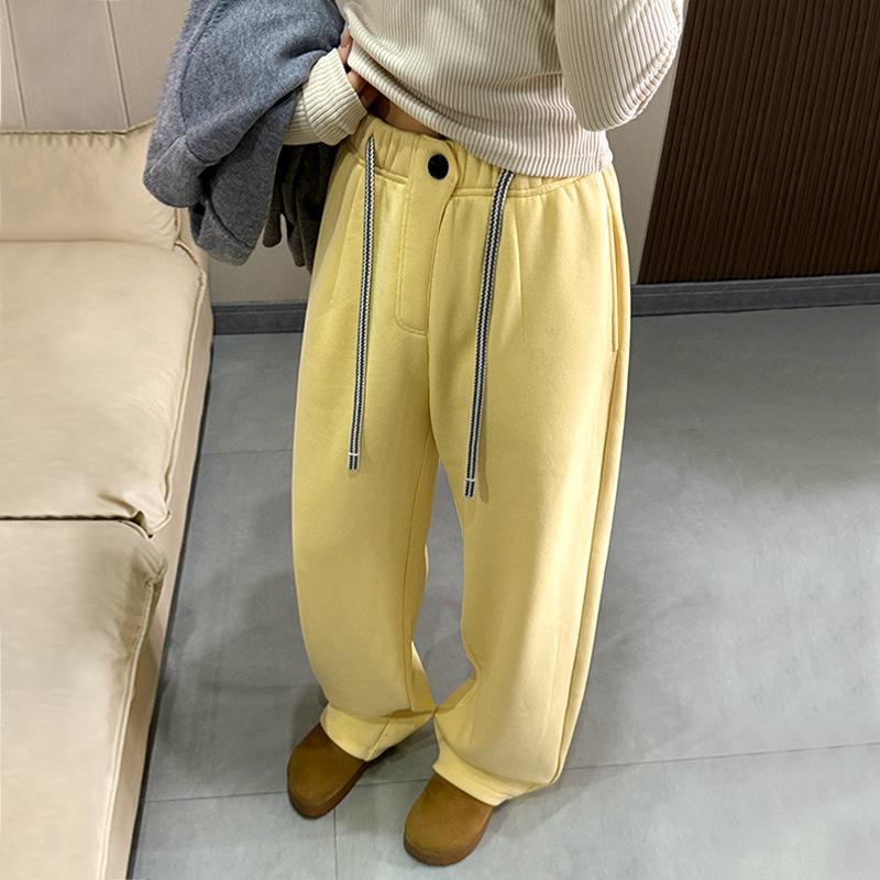 Thickened Velvet One-piece Buckle Drawstring Scimitar Pants for Women In Winter Velvet High Waist Loose Slimming Versatile Banana Pants