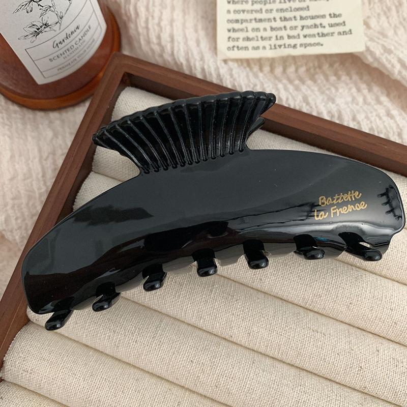 New Creative Design 10.3CM Geometric Scallop Large Hair Clip Claw Rerto Black White Acetic Acid Shark Clip Hair Accessories