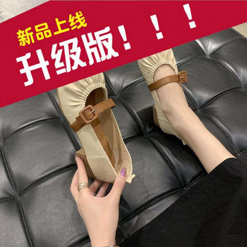 Square head single shoes women's pleated thick heel Mary Jane grandma shoes fashionable versatile word with comfortable fairy shoes gentle wind