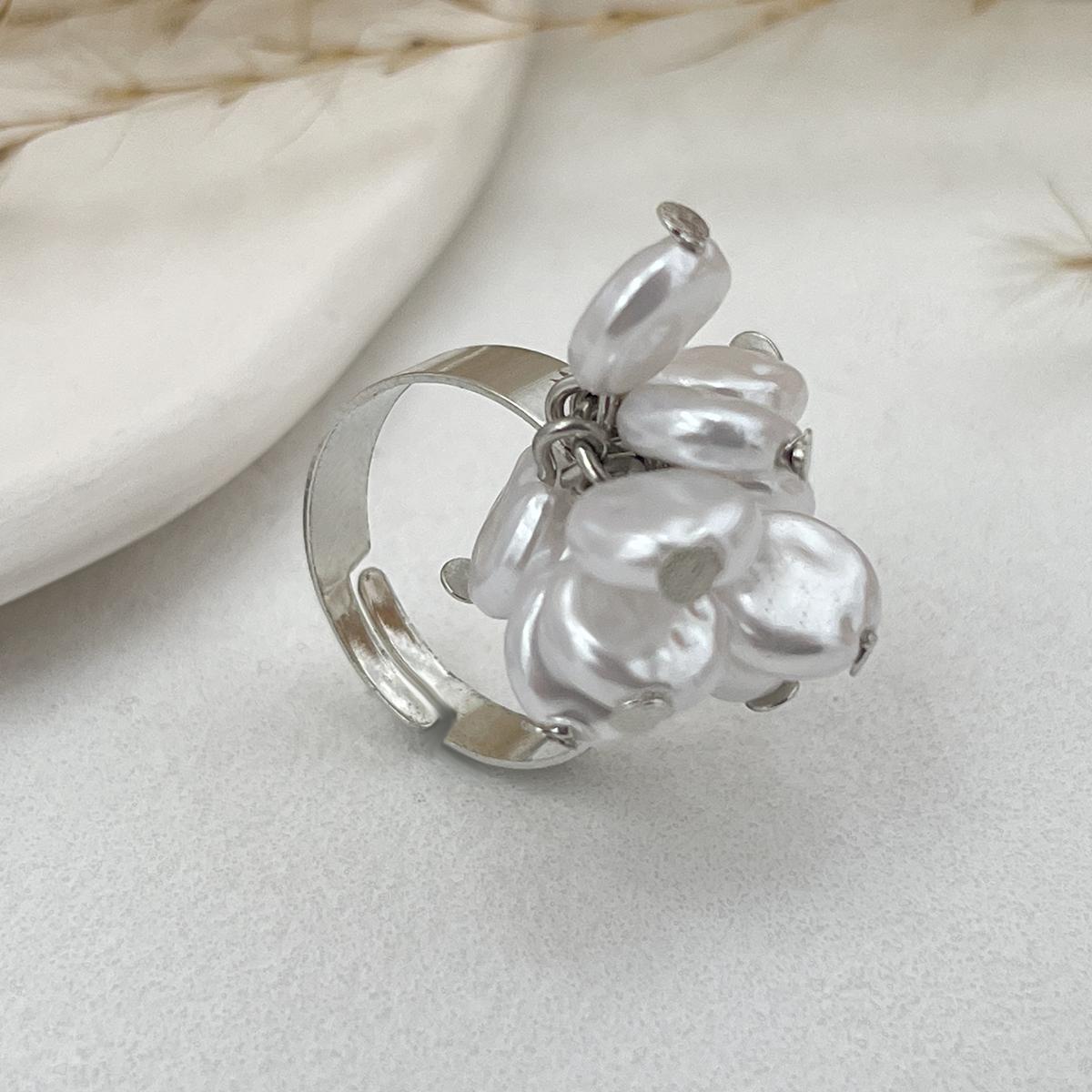 

Ingemark 18 Styles Vintage Punk Petal Flowers Rings for Women 2026 Trend Goth Geometric Adjustable Rings New Year Party Jewelry