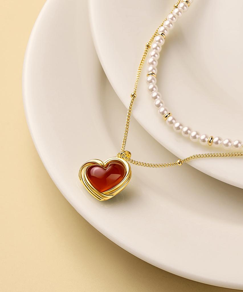 Lola Rose Cookie Heart Carnelian Heart Women'S Pendant Necklace