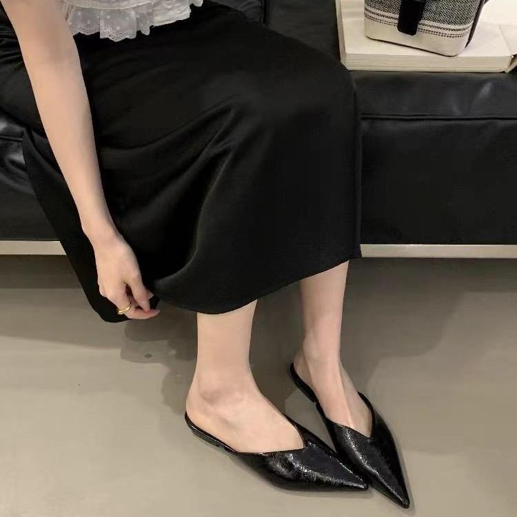 Měkká Kůže Měkké Nazouvací Špičaté Pantofle pro Ženy Letní Móda Venkovní Nošení Klínkový Podpatek Baatou Nazouvací Sandály