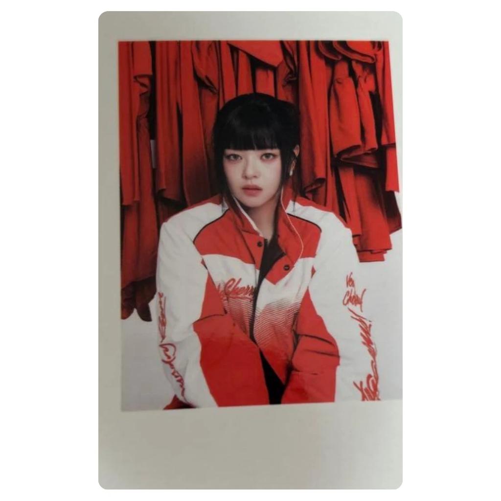 TWICE CARD FOTO SEZONUL SALUTĂRILOR 2026 OFICIAL JYP Fani