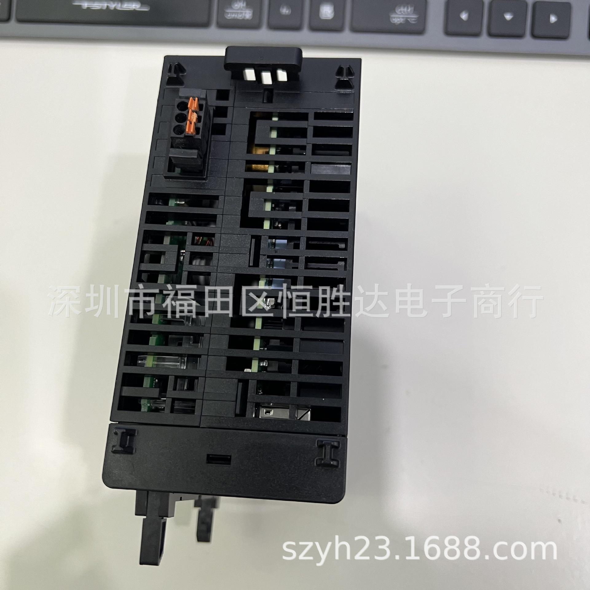 Keyence KV-X310 CPU with KV-X520, KV-X530, KV-X550 Support - Negotiable Price KV-X520