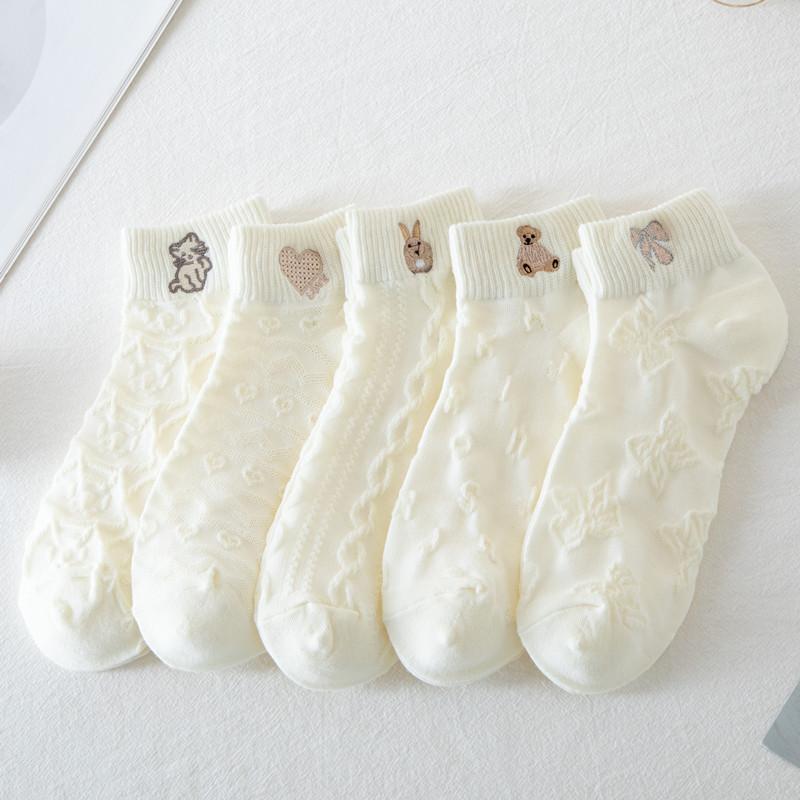 Ladies Summer Thin Lovely Embroidered Pure Cotton White Boat Socks