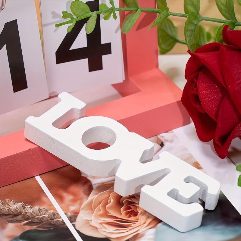 1Pc TEMU Hot Sale "LOVE" English Letters PVC Figurines Desktop Decoration Mini Party Ornament for Valentine's Day Wedding