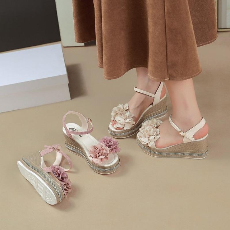 Niche Sandals Women's Summer Summer New with Skirt One-word with Wedge Heel Thick-soled Heightening Shoes