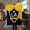 LA Galaxy Bedruckte Flanelldecke, weicher Überwurf für Schlafzimmer Sofa, waschbar, Fußballfanartikel, tolles Geschenk.