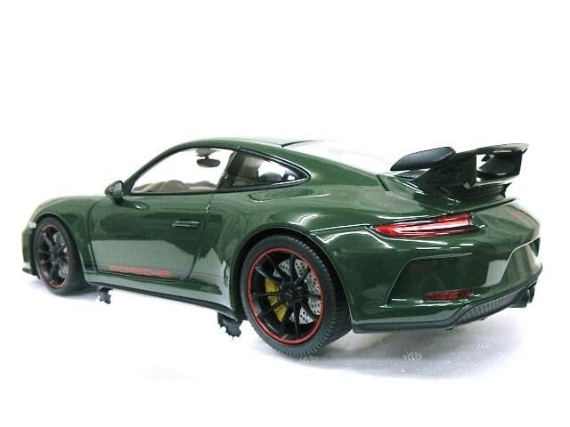 European Exclusive Scale Porsche 911 GT3 2018 1/18 (Green)