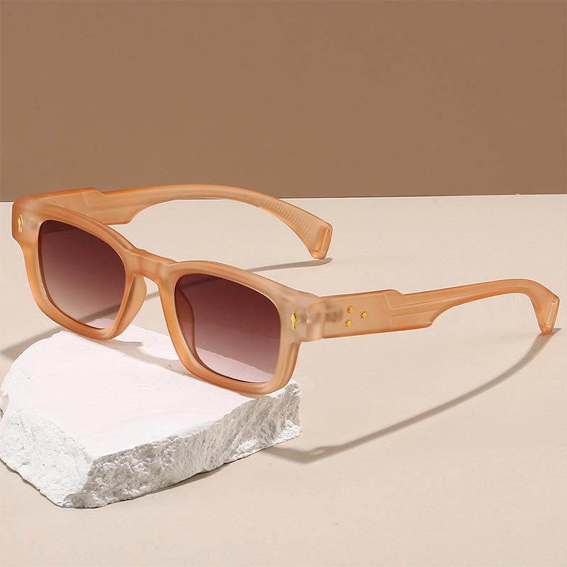 Vintage Square Sunglasses Men New Fashion Candy Color Rim Casual Shades Women Ins Trendy Brand Design Outdoor Sun Glasses
