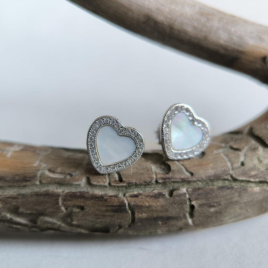 Серебряные серьги с натуральным перламутром (2191636)