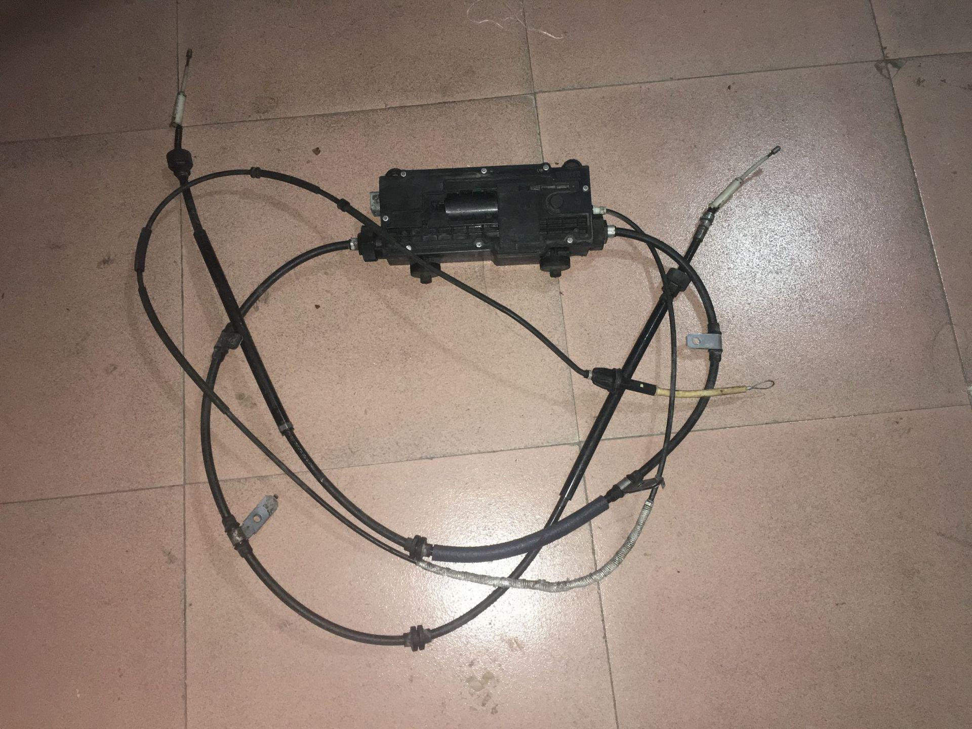 

Совместимый модуль мотора ручного тормоза для Land Rover Discovery 3 и 4 (LR019223) Dingzun