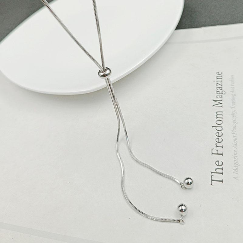 Simple Sweater Chain Women's Long Pull-out Necklace Light Luxury Titanium Steel Snake Bone Chain High-end Accessories Pendant Tide