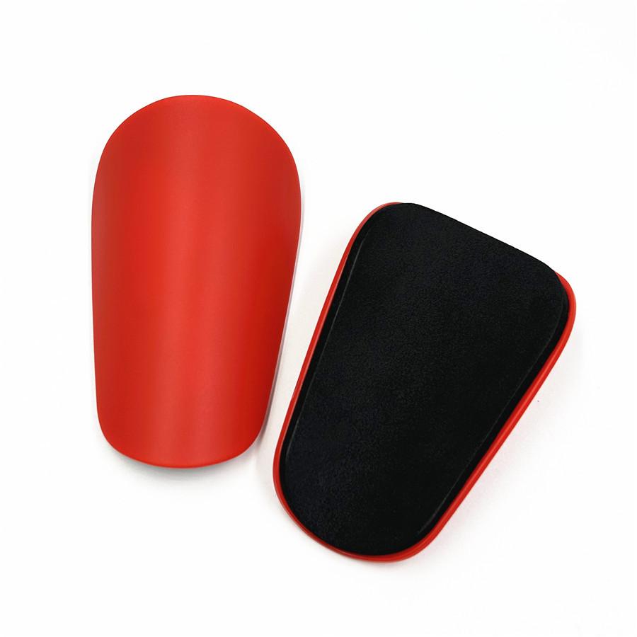 

Football Mini Mini Leg Guard Board Children Adult Universal Master Shin Guard Thin Insert Board Protective Gear Equipment mini model xs (8*5cm ) красный