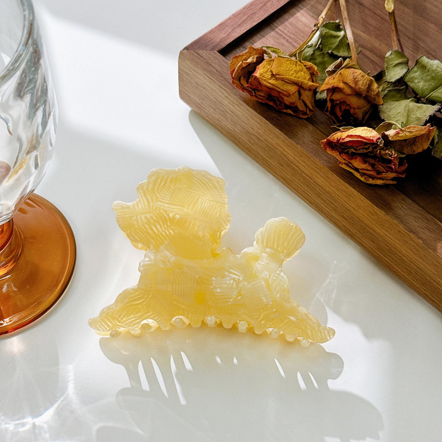 

Вдохновляющая Собака Милый Ацетатный Зажим-Краб для Волос Идеально Подходит для Стильных Причесок и Повседневной Носки Yellow 9cm