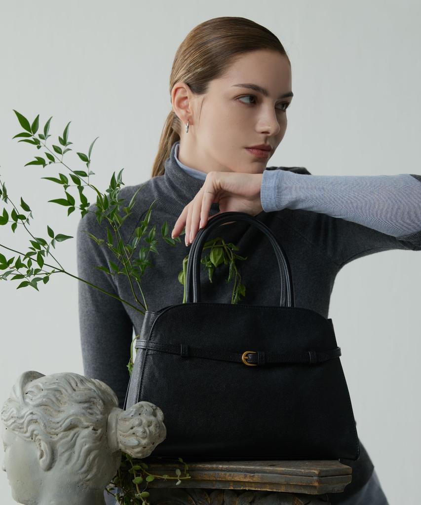 Ecoe E.C.O.E Heritage Buckle Bag - Midnight Black