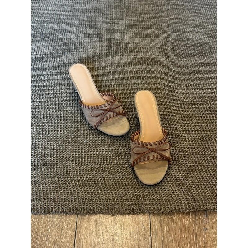 Retro bow high-heeled woven one-word cool slippers open-toed thick-heeled French temperament slippers outer wear