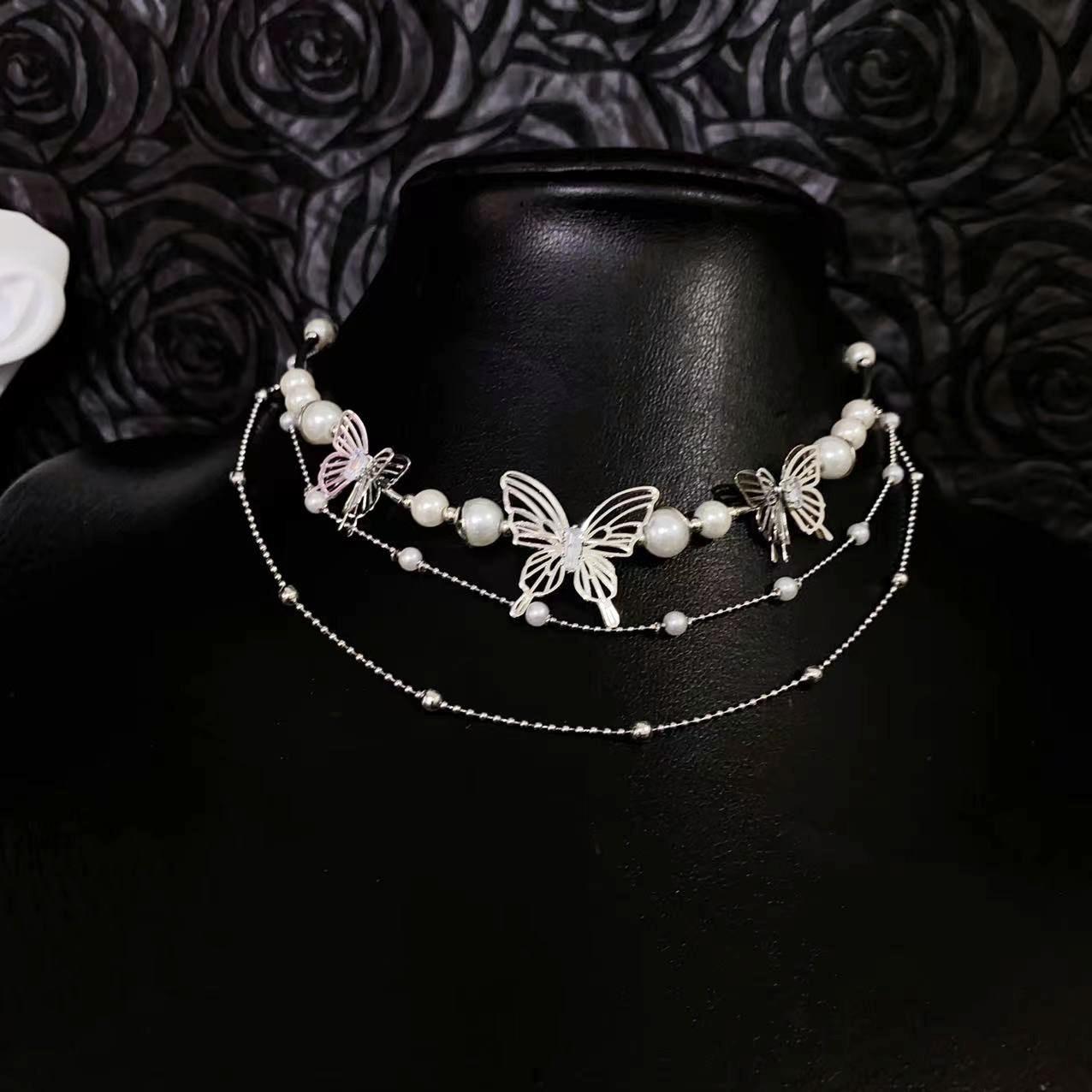 Exquisit Hollow Butterfly Choker Necklaces for Women Girls Fashion Imitation Pearl Beaded Double Layer Necklaces Jewelry Gifts