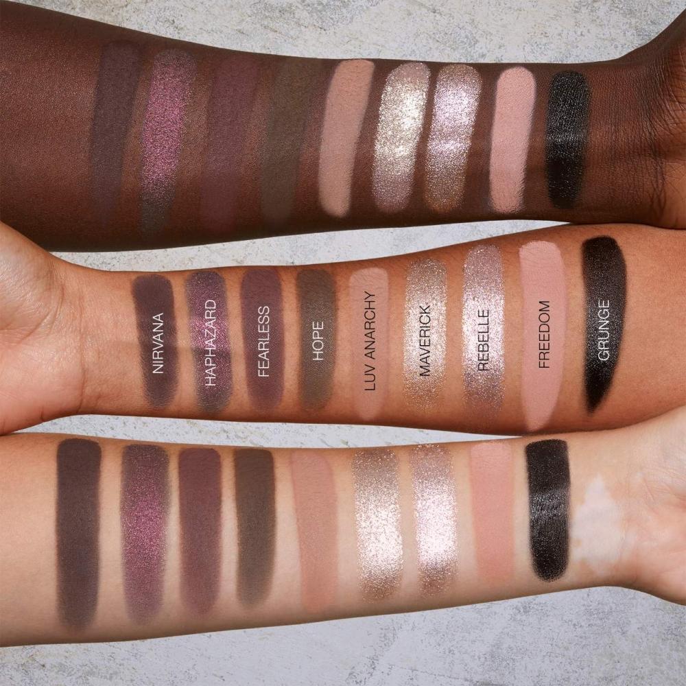 Huda Beauty Pretty Grunge Eyeshadow Palette Fillsizesequence 1