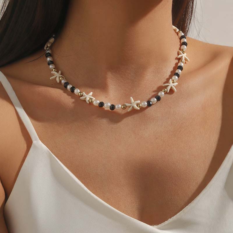 Bohemian Starfish Pearl Choker Necklace for Women Girl Fashion Creative Crystal Handmade Beaded Necklaces Beach Jewelry Gift