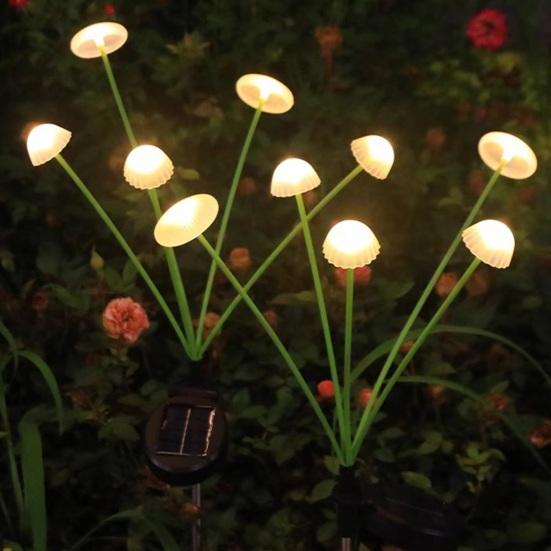 Garden Light Solar Powered Jellyfish Shape Outdoor Yard Light Waterproof Scratch-Resistant Small Size Garden Lamp
