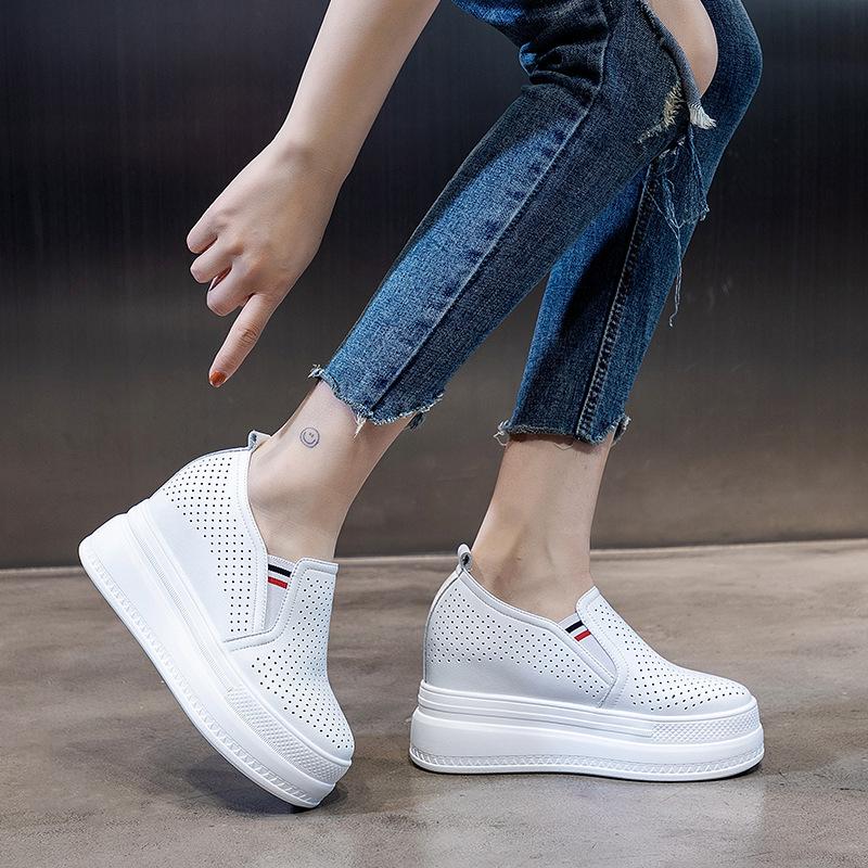 2026 Spring/Summer Little White Women's Shoes, New Holey Shoes, Platform Cake Thick-Soled Height-Increasing Breathable Casual Shoes