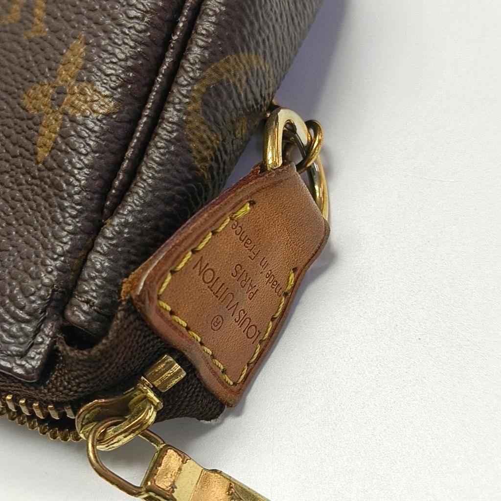 [Pre-Owned] Louis Vuitton Mini Pochette Accessoires 'Brown Monogram Canvas' - Good #YJ0Y4Y