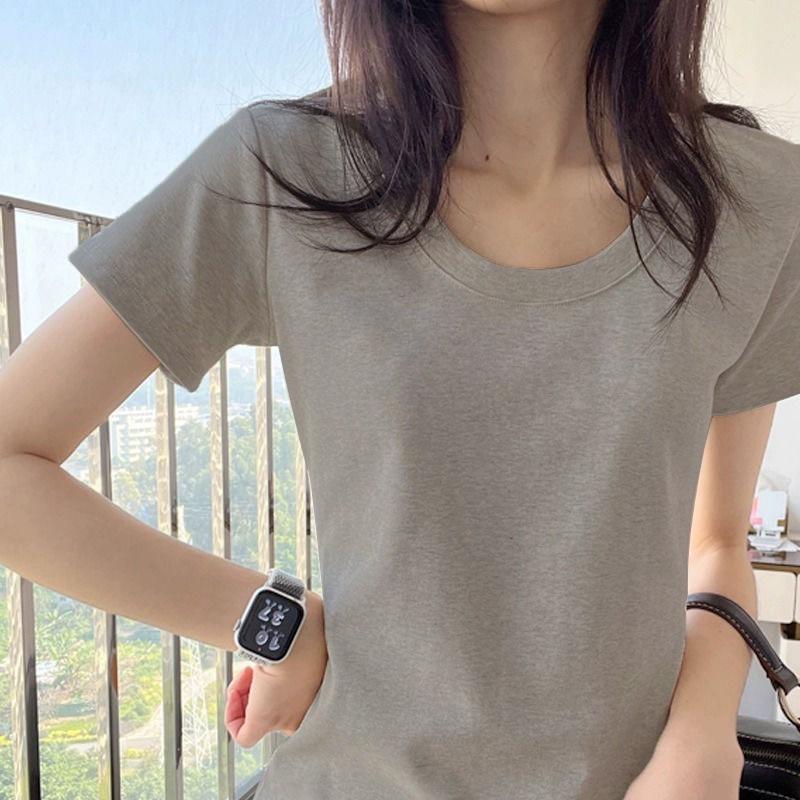 

Women s Classic Gray U-Neck Short Sleeve Slimming Top M светло-серый