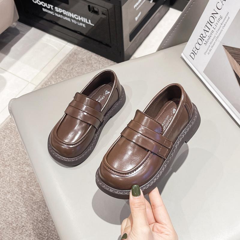 2024 New Girls Leather Shoes Kids Fashion Versatile Soft Breatheable Solid Color UK Uniform School Shoes Children Loafers Cute