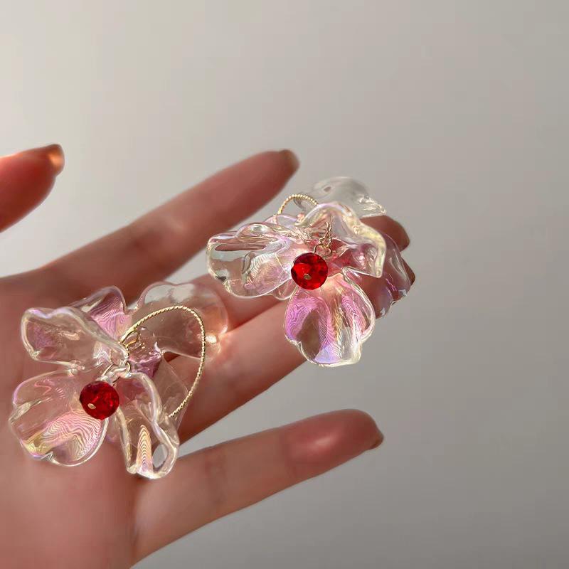 Dreamy Summer Romance Earrings: South Korea's New Trend for Women