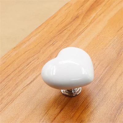 Poignée de toilette, bouton-pression en forme de cœur, réservoir, interrupteur poussoir, décoration de salle de bain, bouton de chasse d'eau, outils pour la maison