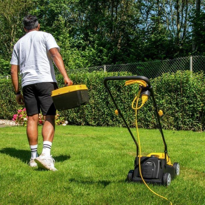 Tondeuse À Gazon Électrique - POWERPLUS - POWEG62205 - 1300 W - 320 Mm Ø - Avec Ramassage Et Éjection Arrière