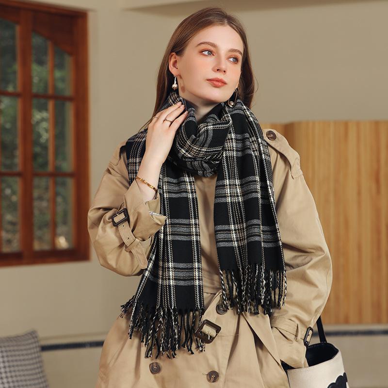 Scarf Stall Line Printing Imitation Cashmere Women's Scarf 2025 Autumn and Winter New Scarf