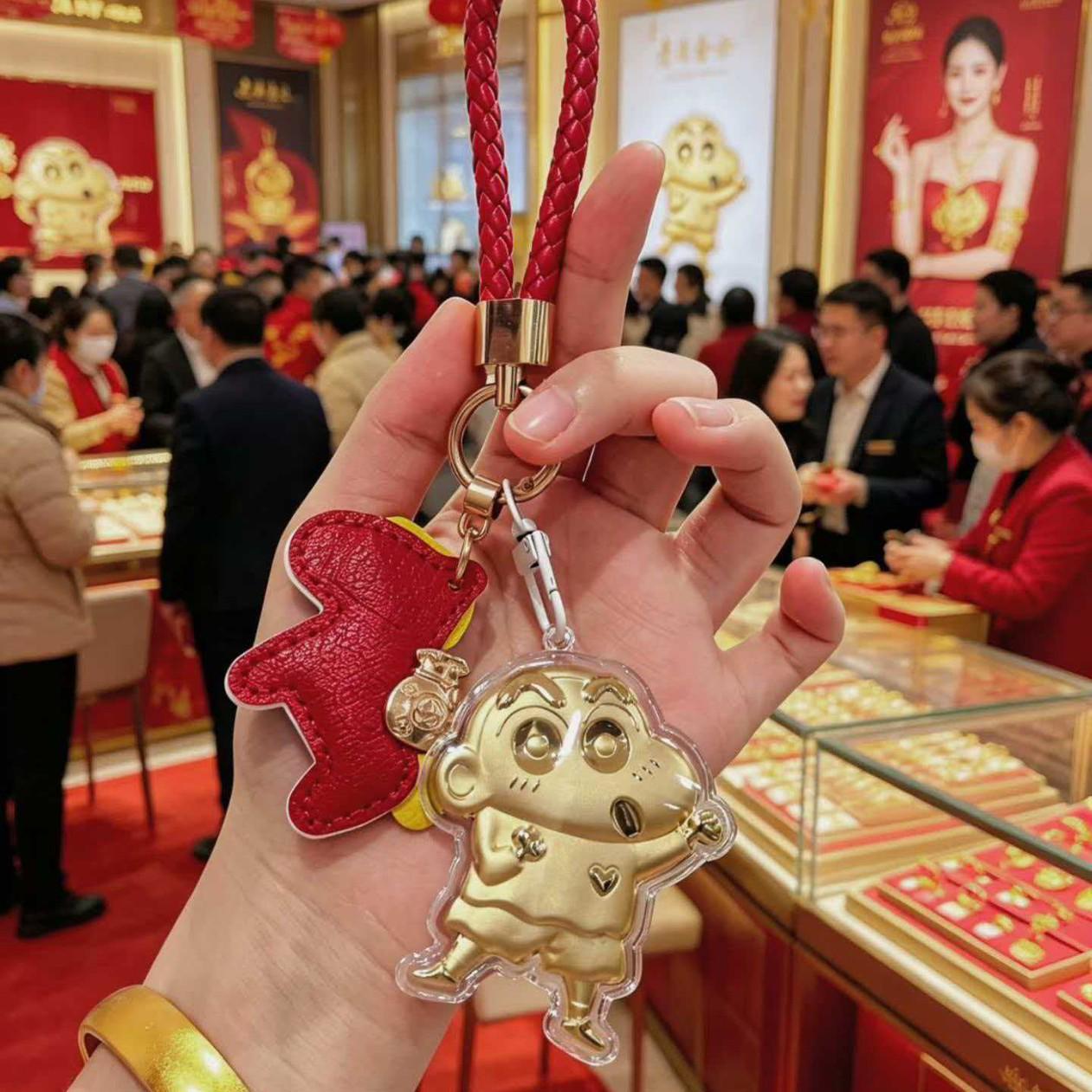 999 Fine Gold Crayon Shin-chan Keychain: Anime Cartoon Pendant & Phone Strap Gift