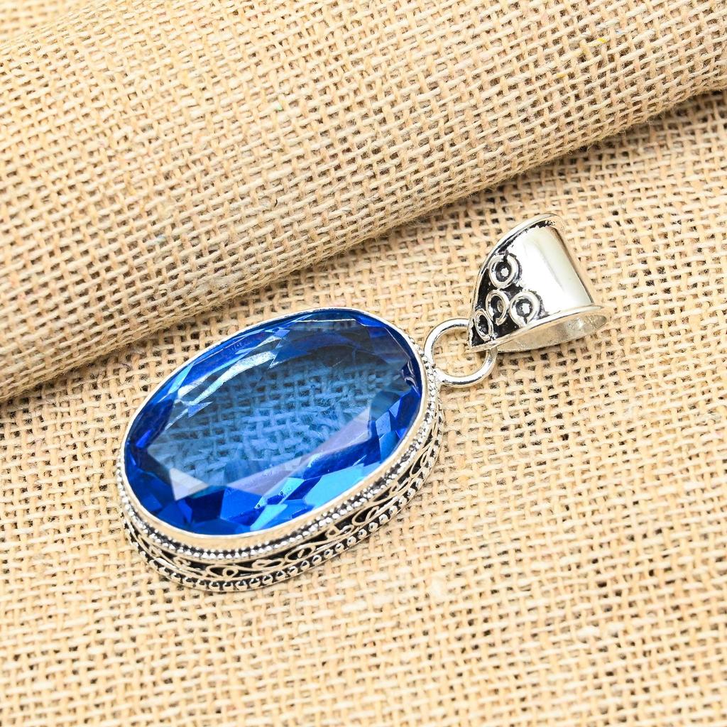 Wunderschöner handgefertigter Tansanit-Edelstein-Anhänger aus 925er-Sterlingsilber für Sie