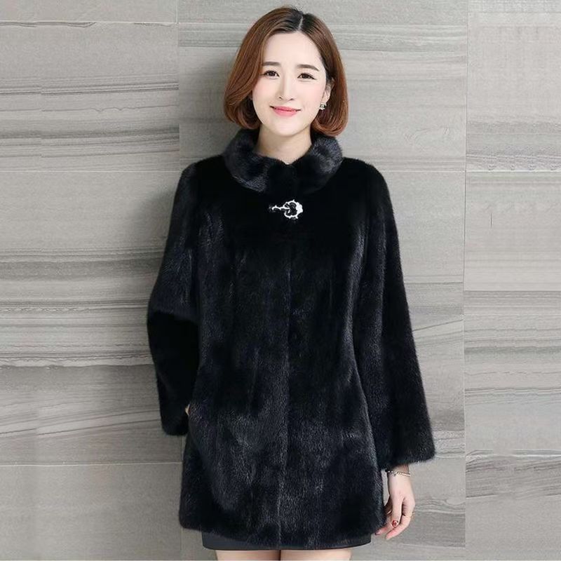 

Пальто из искусственного меха женское утепленное средней длины из искусственного норкового бархата свободная куртка с капюшоном большого размера наряд для мамы S 80-50 kg