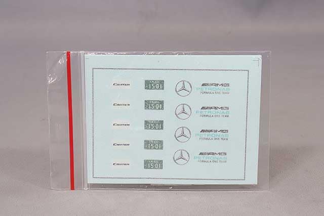 Tarmac Mitsubishi Fuso FUSO Canter Display Truck 1/64