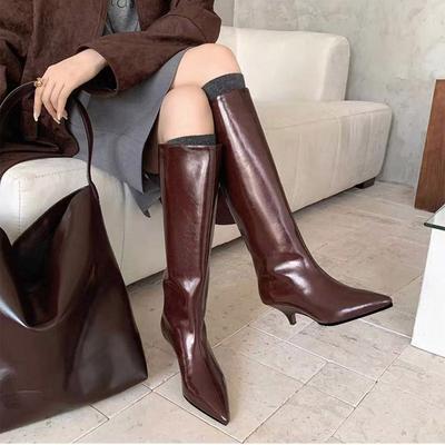 European and American Minimalist Boots Women 2025 Pointed Toe Retro Skinny Heel Skinny Boots
