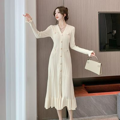 Women's Black V-neck Fishtail Long Skirt Slim Waist Knit Skirt Elegant S Button Dress